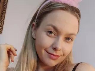 BlondeBeauty978 from Streamate is Group