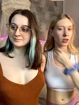 Masturbate to these hot Stripchat livestreamers, showcasing their unmatched hotness and smoking hot talents.