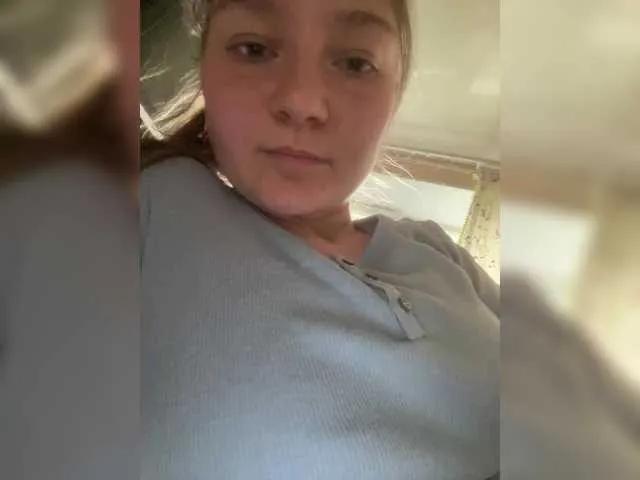 --tata-- from BongaCams