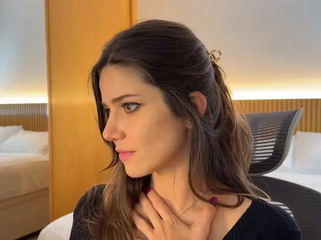 -vivilavie- from BongaCams