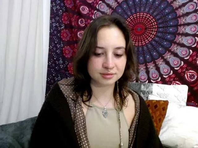 AdalynGlow from BongaCams