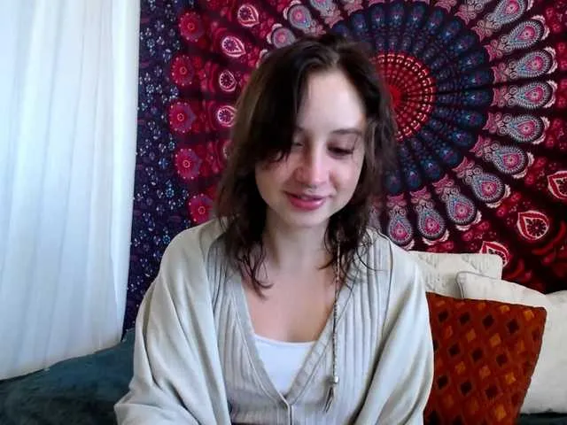 AdalynGlow from BongaCams