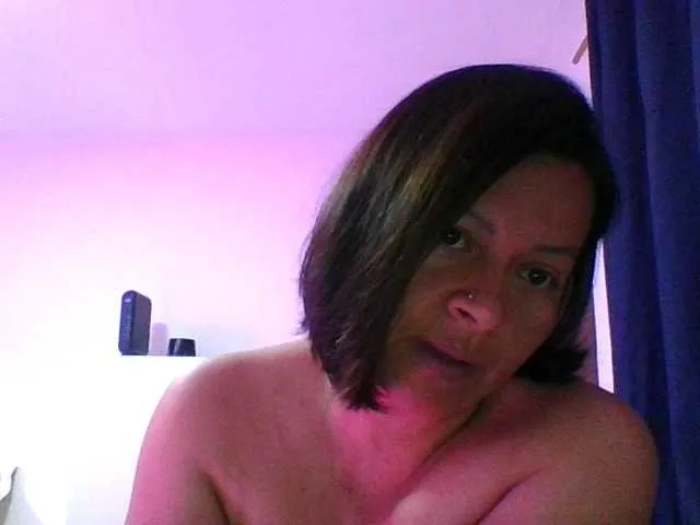 Adri007 from BongaCams