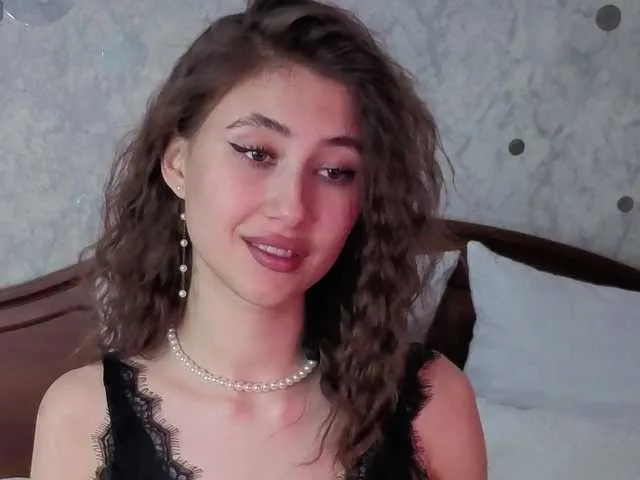 AffiinaLovsx from BongaCams