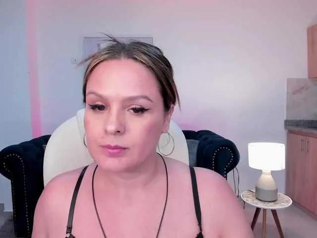 Aida-adams from BongaCams is Freechat