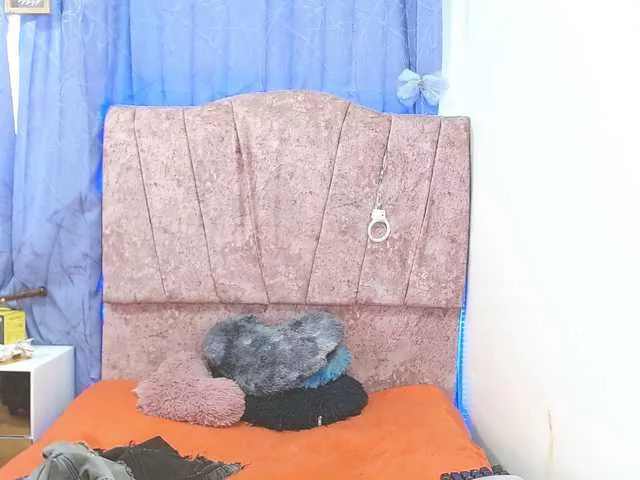 AISHA24 from BongaCams