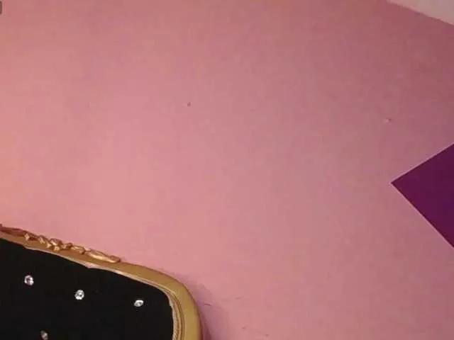 Alanna-Fox- from BongaCams is Freechat