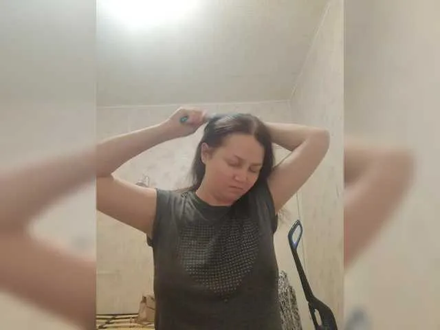 Alexsa08 from BongaCams