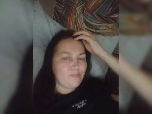 Alexsa08 from BongaCams