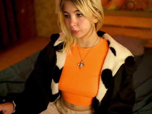 Alice-Cuty from BongaCams is Freechat
