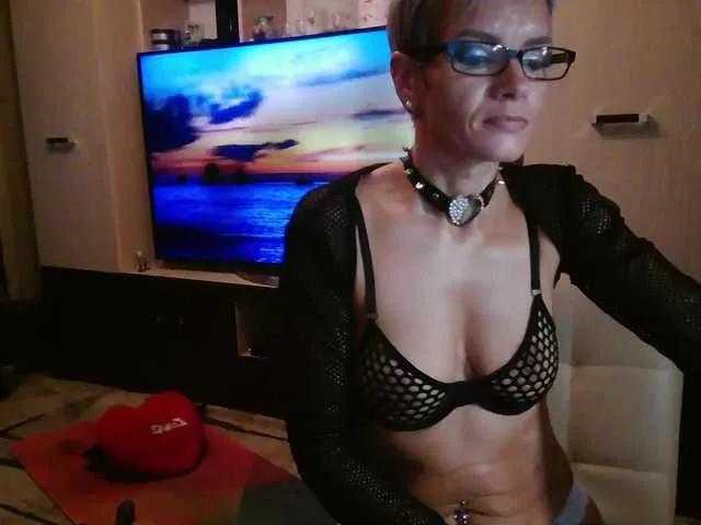 Alice69Sochi from BongaCams is Freechat