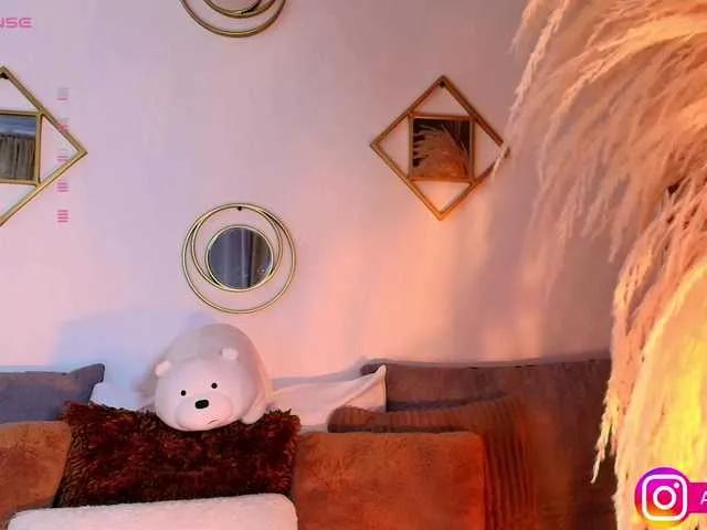 Aliceowenn from BongaCams is Freechat