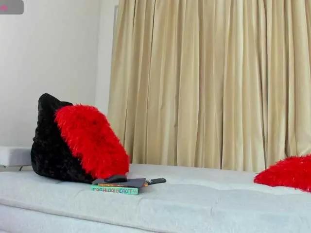 AliciaMilf from BongaCams is Freechat