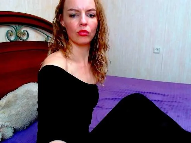 Alina3573 from BongaCams is Freechat