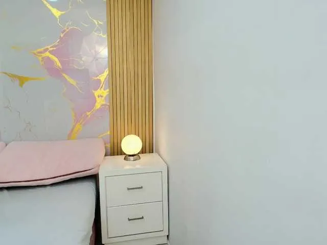 AlishaDixon from BongaCams is Freechat