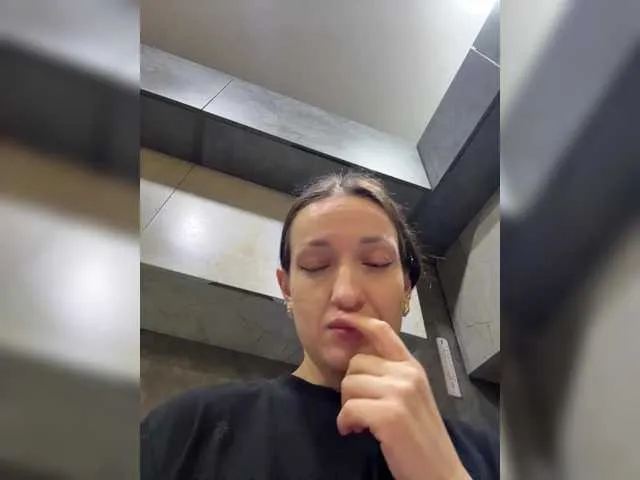 Alisssa03 from BongaCams is Freechat