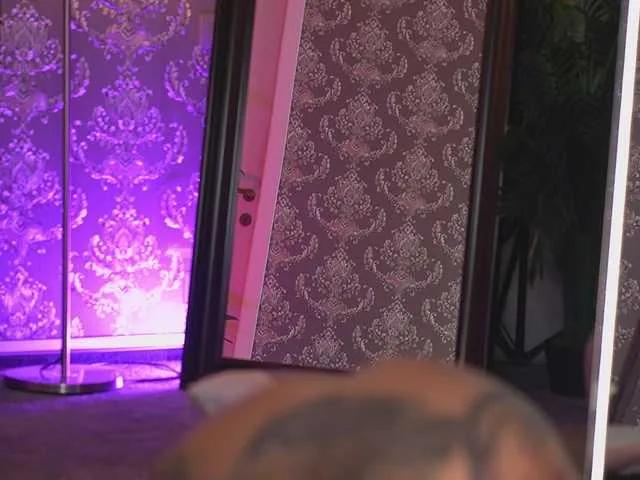 AlmaVelia from BongaCams