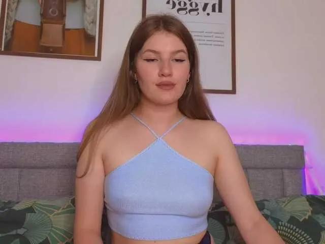 Alwaysfrida from BongaCams