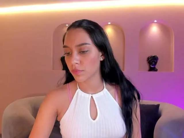 AmaliaCruss from BongaCams