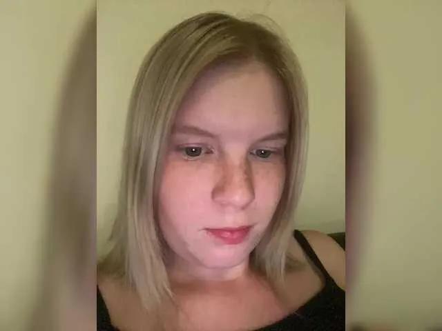 Amelia2004 from BongaCams is Freechat