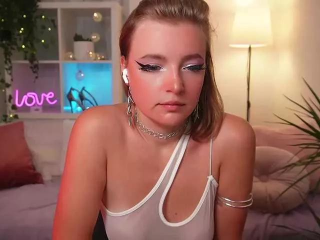 Girls: try live performances with matured performers, from dancing to quirks, in a variety of beautiful sex cams.