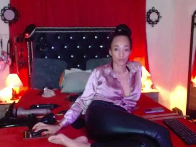 Ameliemartinez from BongaCams is Freechat