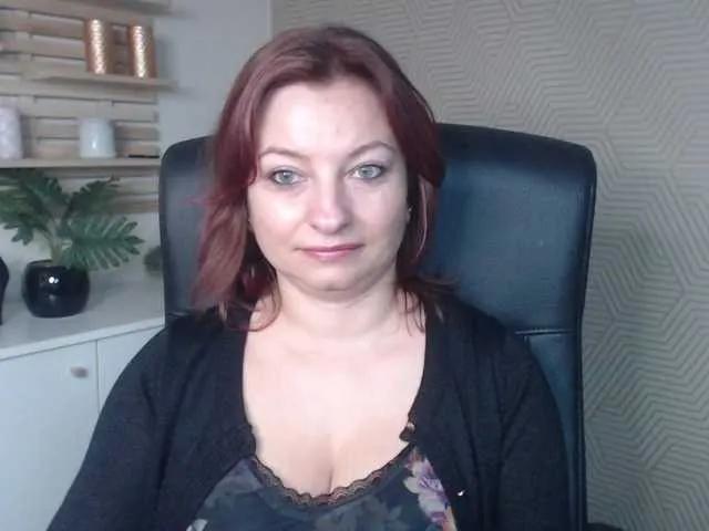 angelaLove13 from BongaCams is Freechat