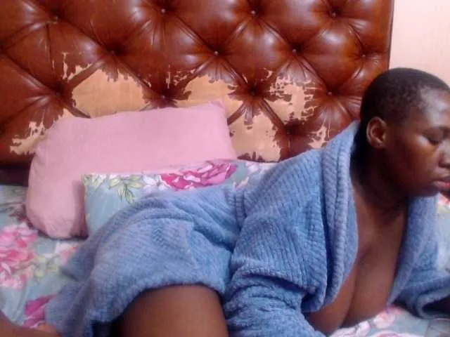 AngelBlackChoco from BongaCams is Freechat