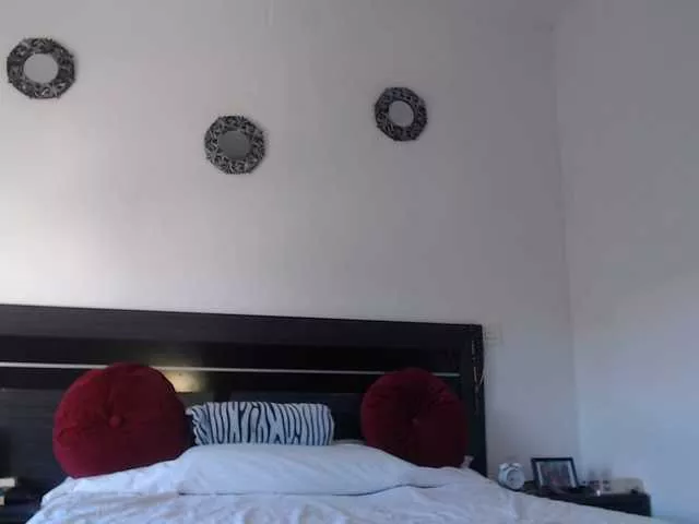 Angycougar from BongaCams