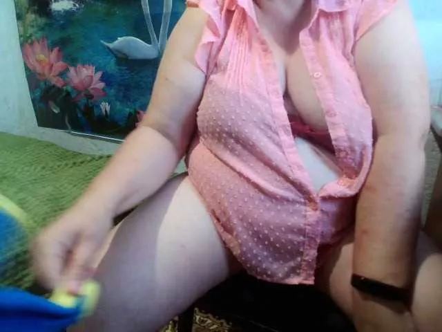 AnnaGoldXx from BongaCams