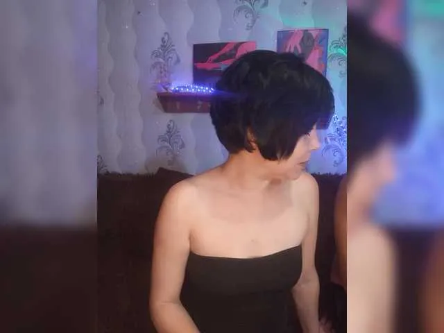 AnnaidRotkivv from BongaCams