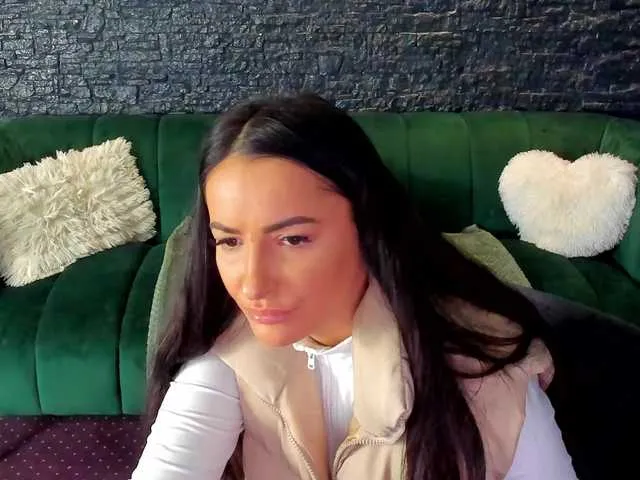 AnneSins on BongaCams 