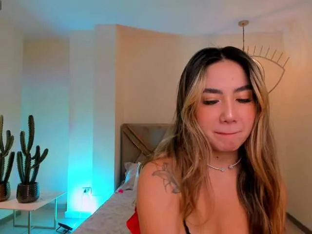 AnnieMonroe1 on BongaCams 