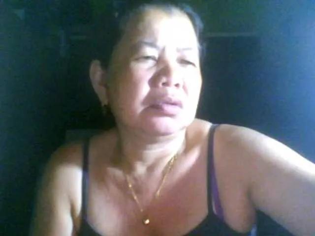 Ariana08 from BongaCams