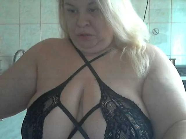 AriannaMilf from BongaCams