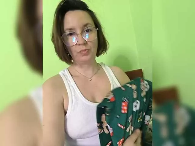 ARINA-XXX from BongaCams