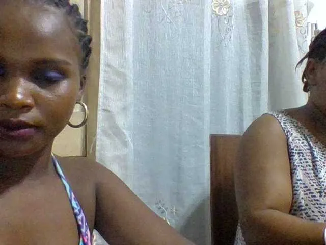 arline52 from BongaCams is Freechat