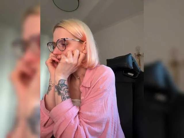 Asya-baby from BongaCams