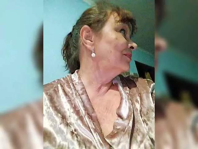 Asya18 from BongaCams