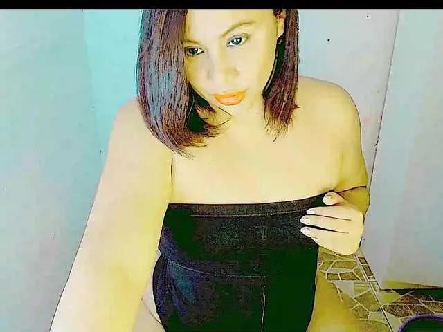 atenas18021 from BongaCams is Freechat