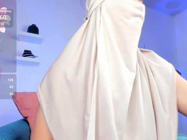 Aura-cuutee from BongaCams