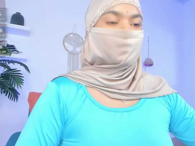 Aura-cuutee from BongaCams