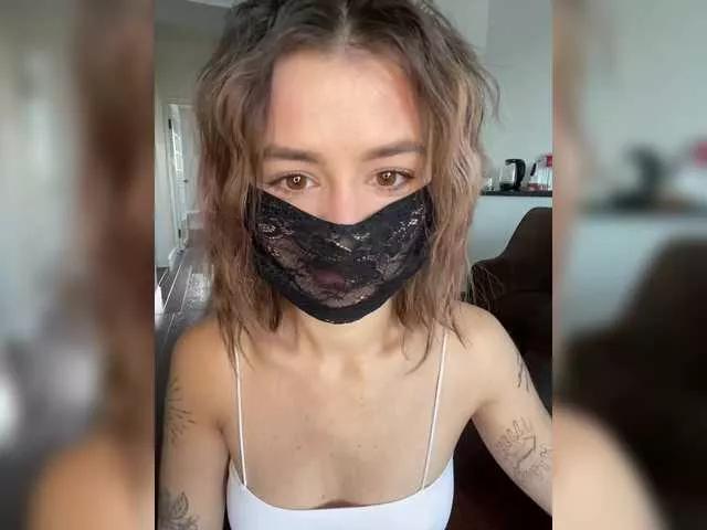 Babegirl from BongaCams