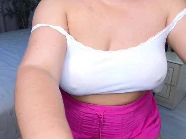 Baby-Mary from BongaCams