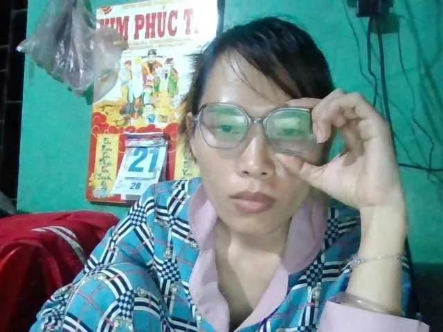 Baby-sexyass69 from BongaCams