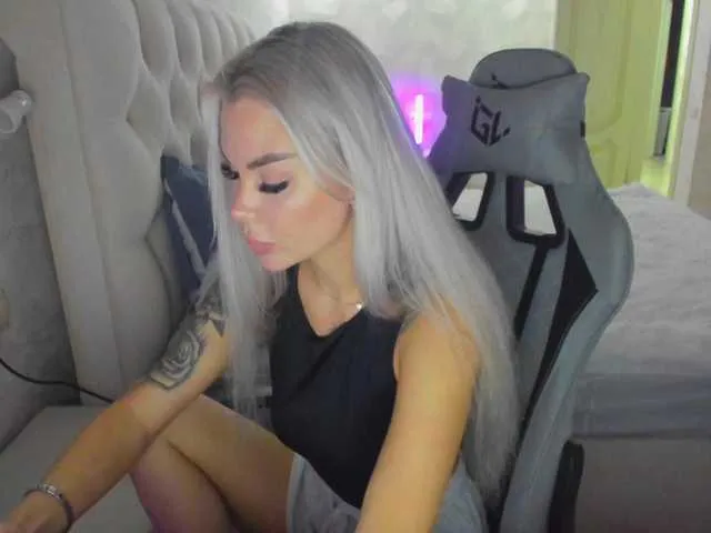 BarbieLu from BongaCams