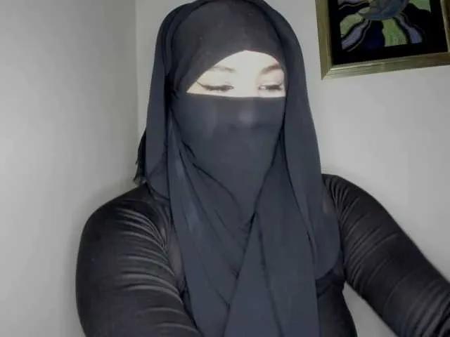beauty-moon from BongaCams is Freechat