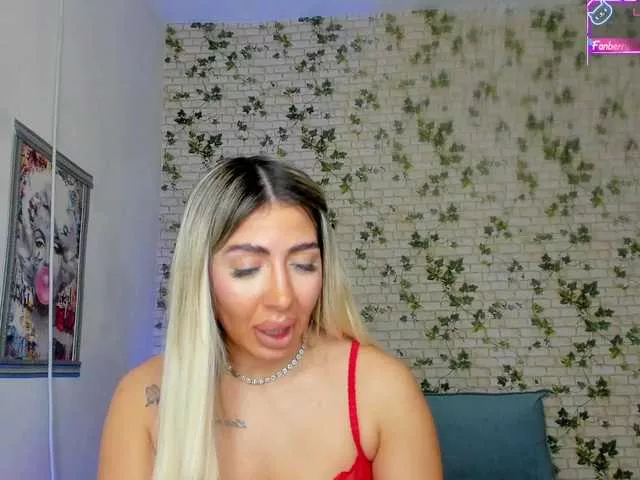 BelleHale on BongaCams 