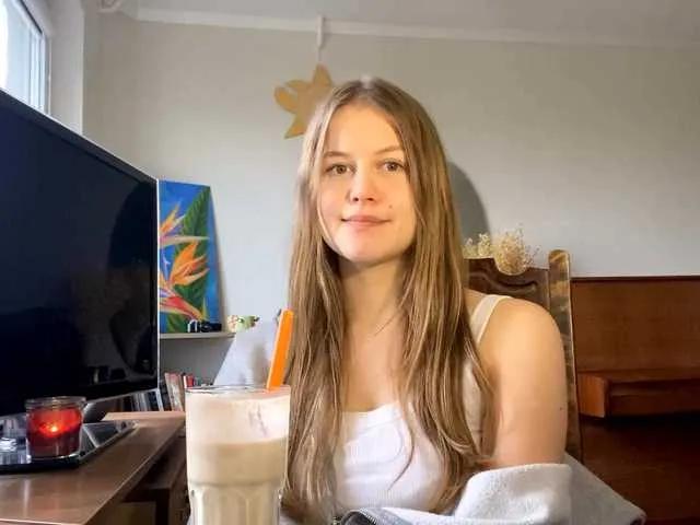BettyannClay from BongaCams