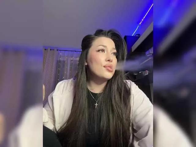 BettyBoom13 from BongaCams